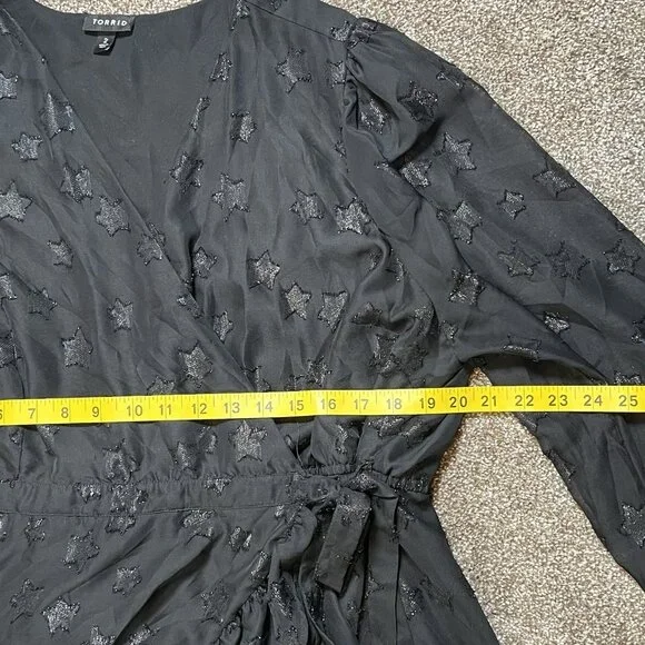 Torrid 2 Top Lurex Star Surplice Ruffle Hem Black Plus Size 2X V Neck Long Slv - Picture 8 of 14